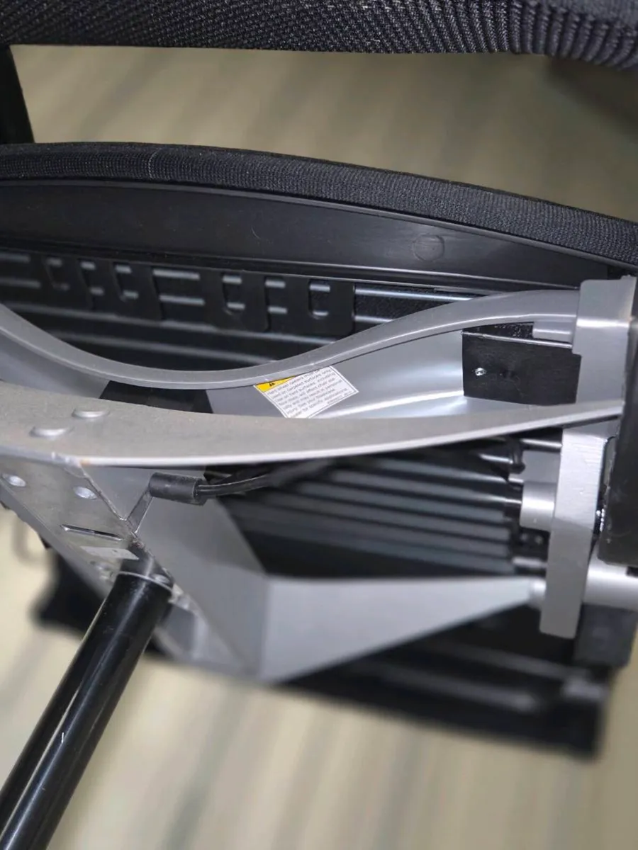 Office Chair - Image 2