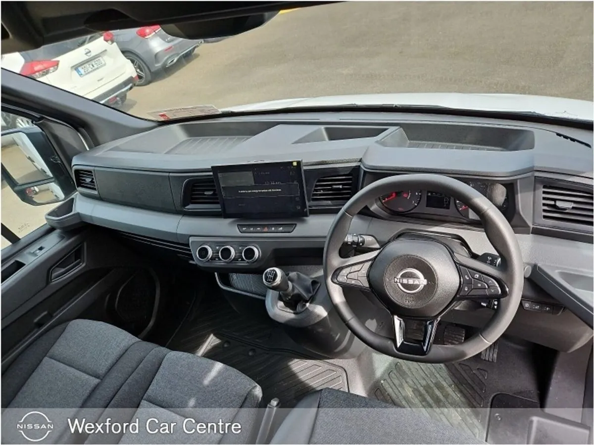 Nissan Interstar INTERSTAR L2H2 130 SV PREMIUM - Image 4