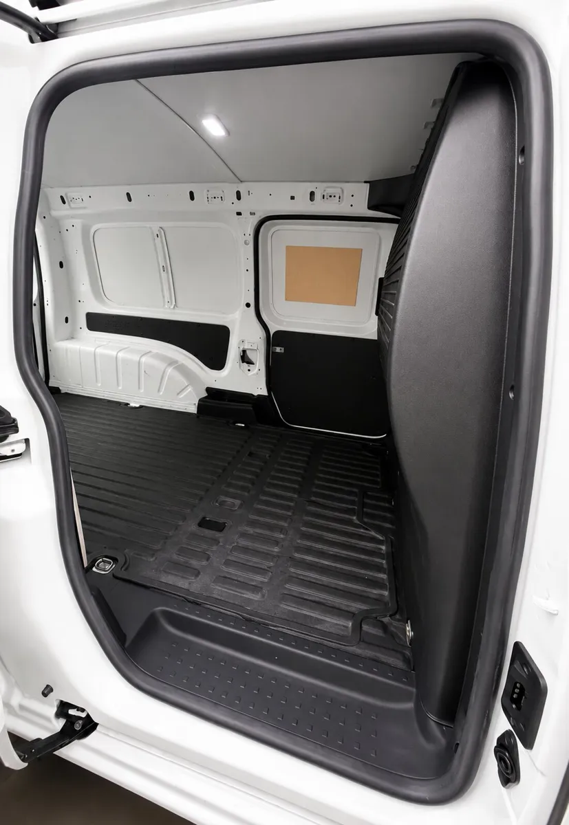 192 Volkswagen Caddy 66,000km - Image 4