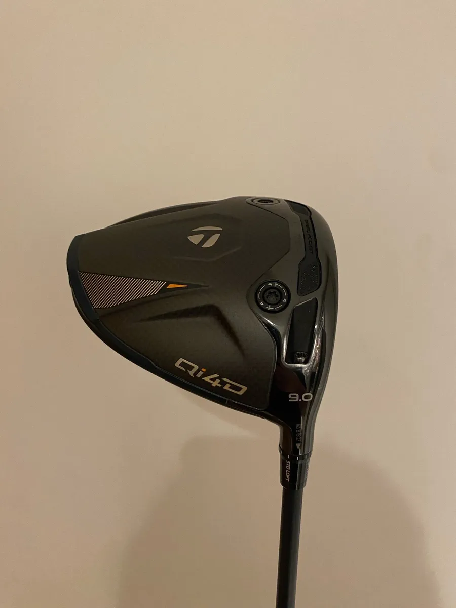 As New Taylormade Qi4D 9 Degree Driver - Image 1