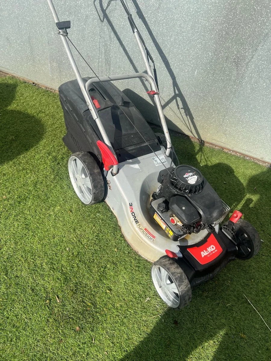 Lawnmower AL-KO self propelled 19 inch - Image 1