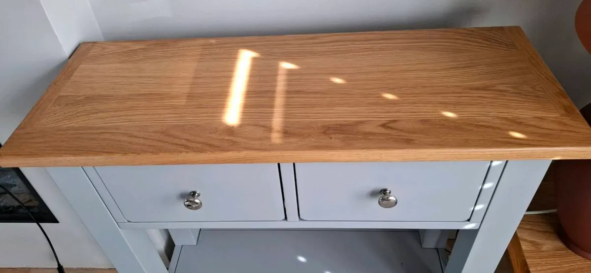 Console Table - Image 2