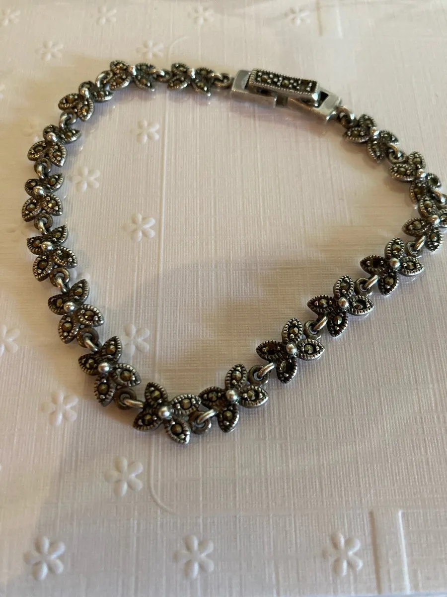 Sterling Silver vintage marcasite bracelet - Image 1
