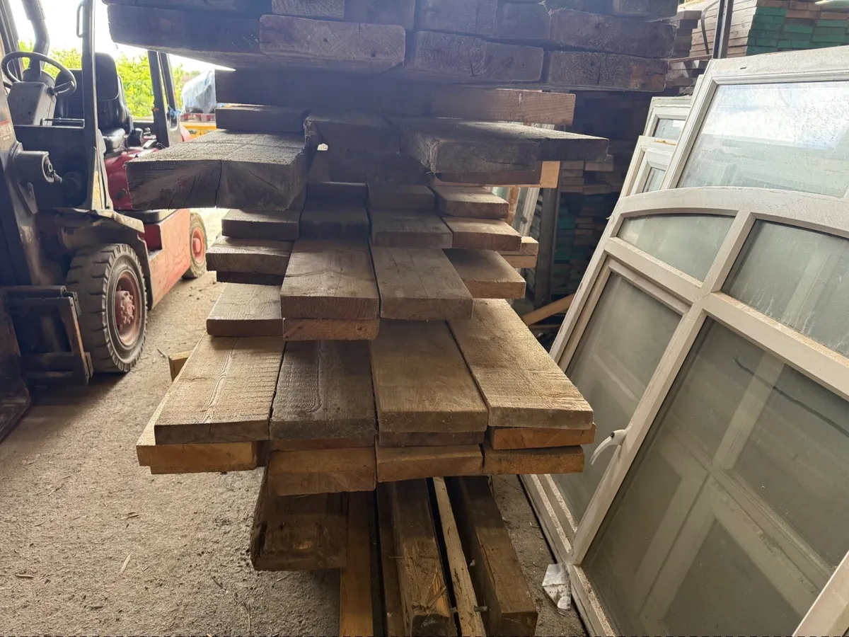 Various lengths of timber - Image 2