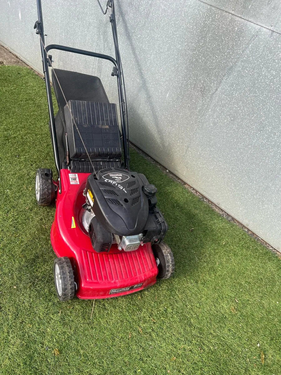 Lawnmower Mountfield 18 inch Self Propelled - Image 1