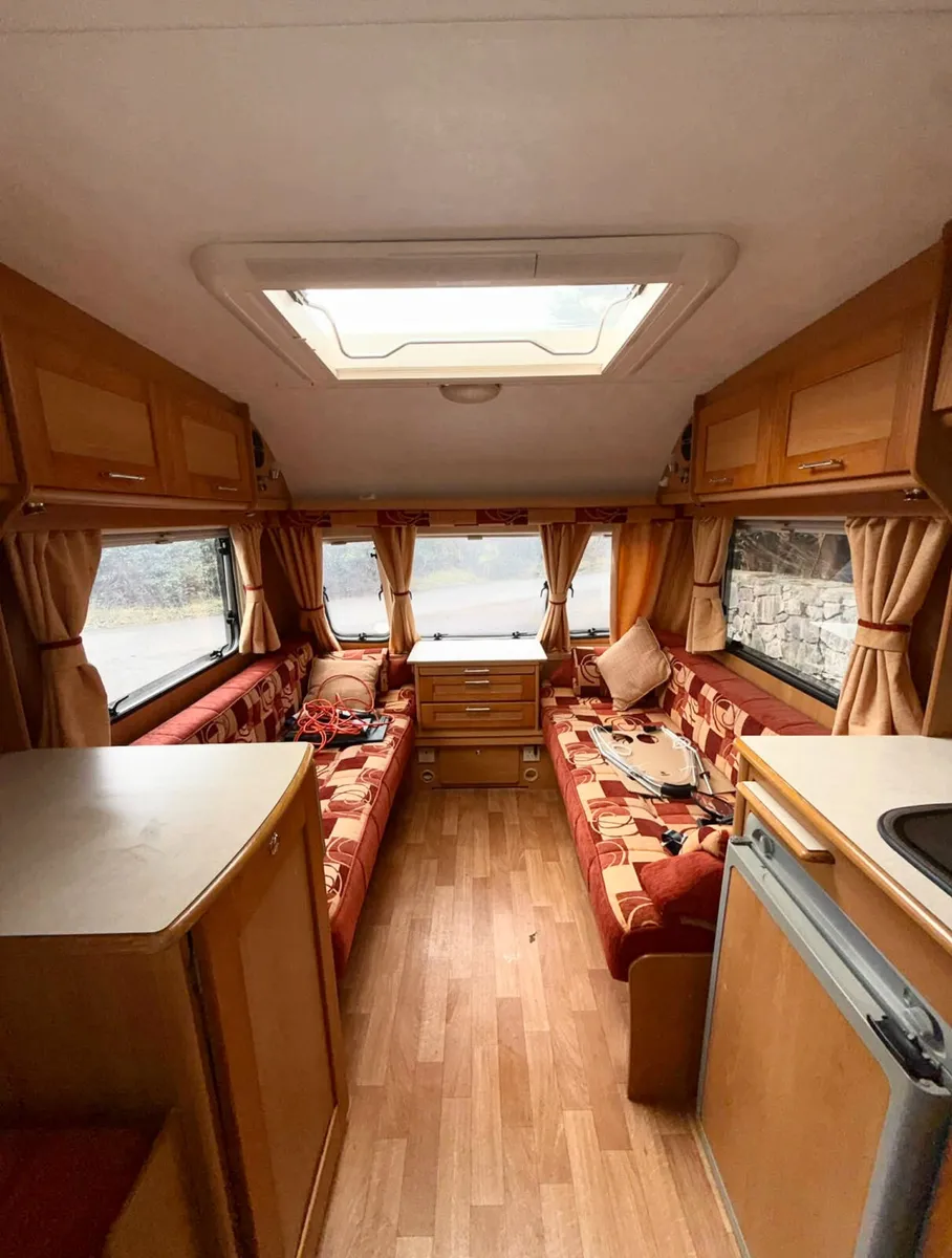 Caravan - Image 3