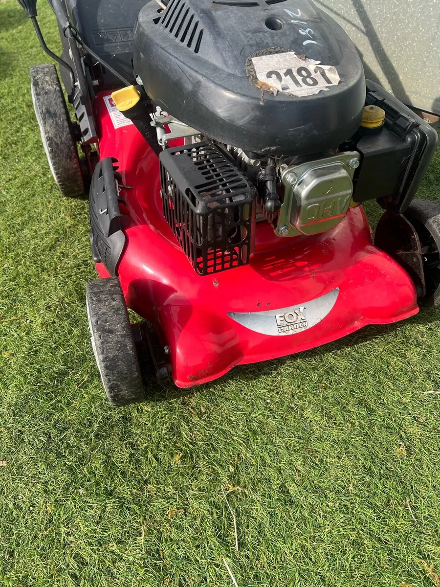 Lawnmower Fox 18 inch Self Propelled - Image 2