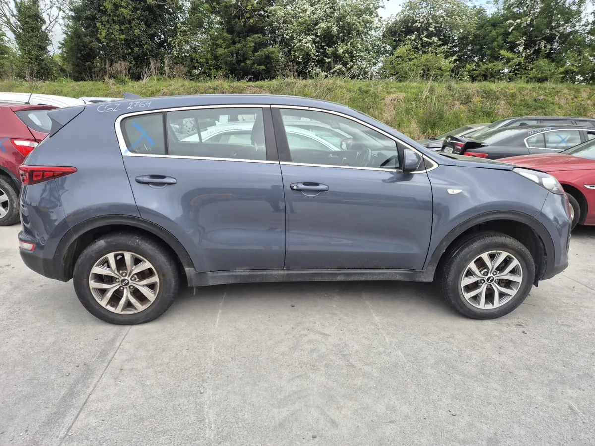 2017 Kia Sportage 1.6Petrol *For Parts* - Image 3
