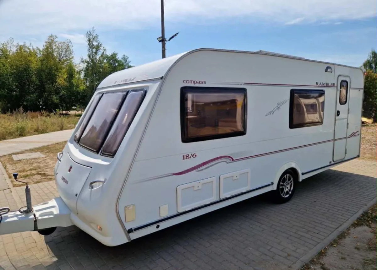 Caravan - Image 1