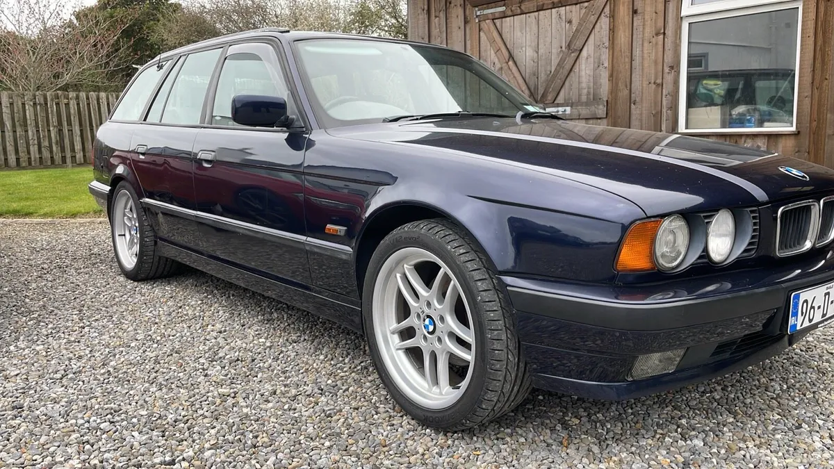 BMW 520i Touring - Image 3