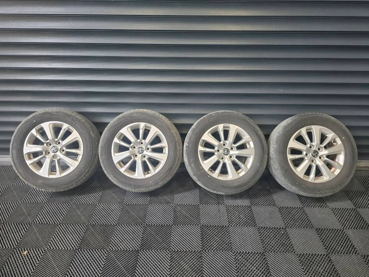 205/65/R16 Toyota Corolla Alloy Wheels - Image 1