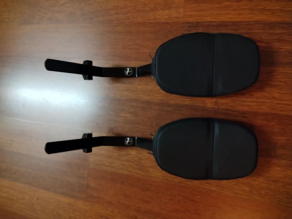 Adult manual Wheelchair - Image 4