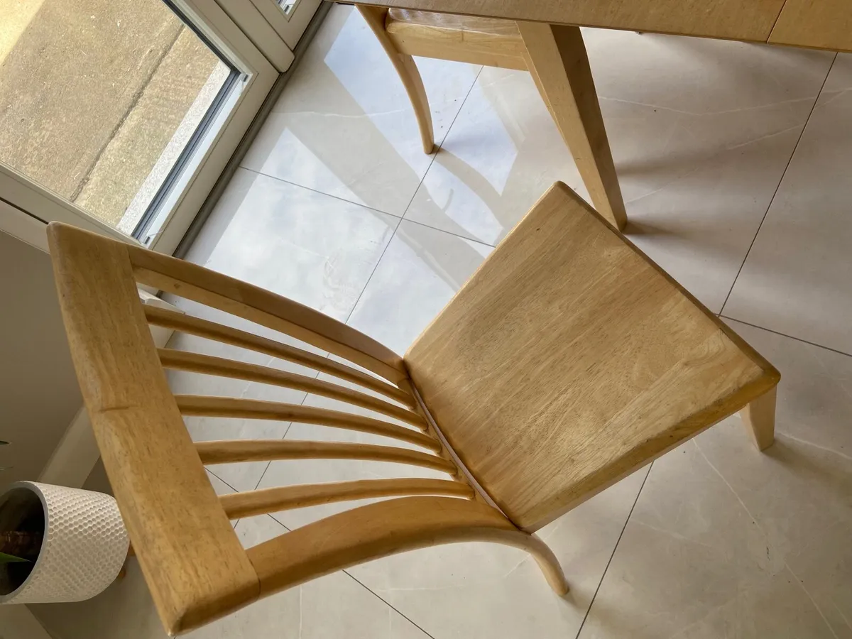 Kitchen Table & 6 Chairs - Image 1