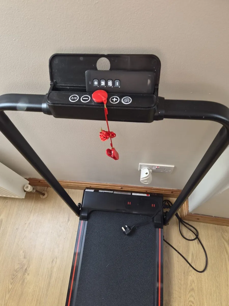 Treadmill - Image 4