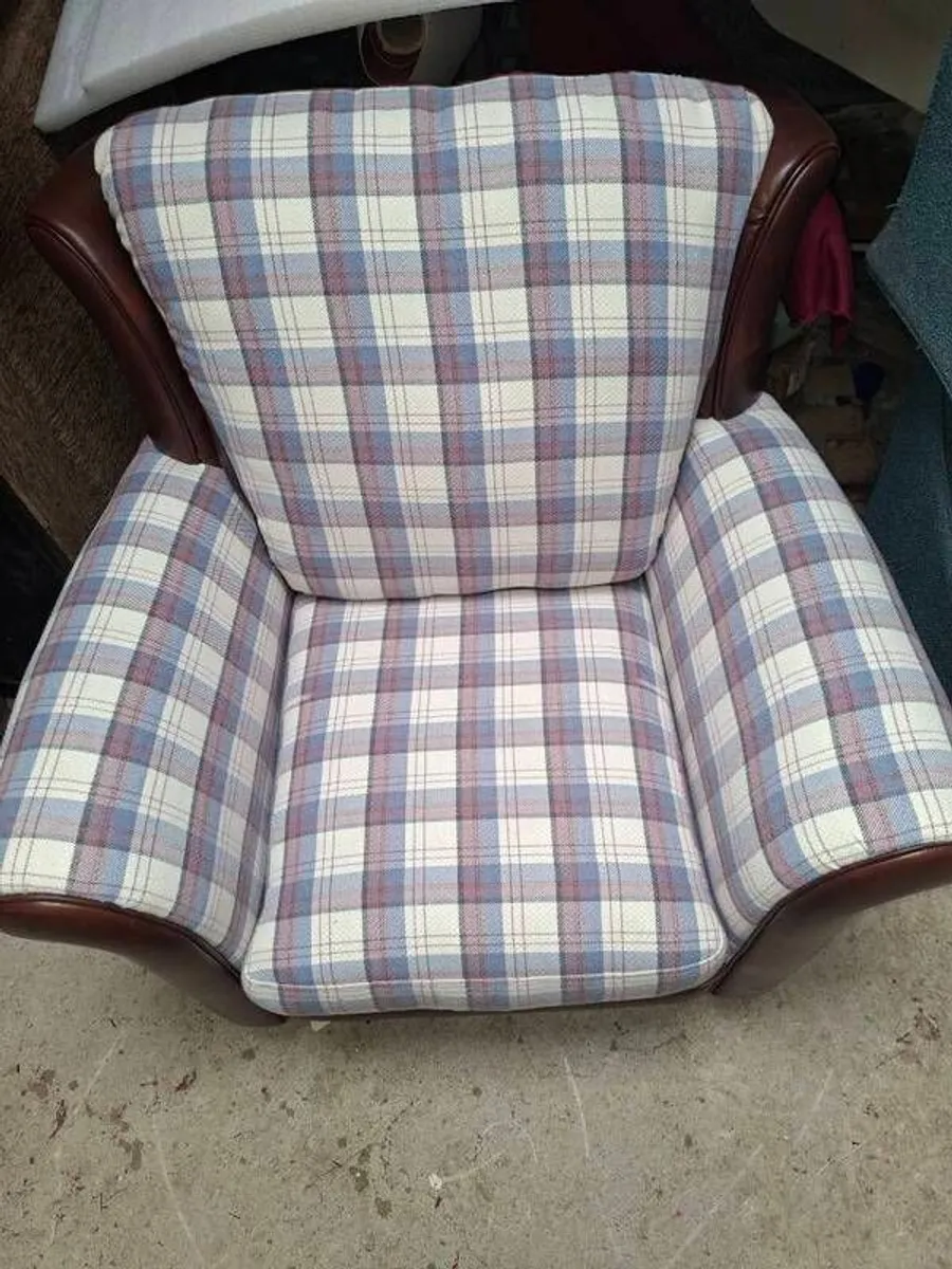 Vintage leather chair with Upholstered fabric twis - Image 3