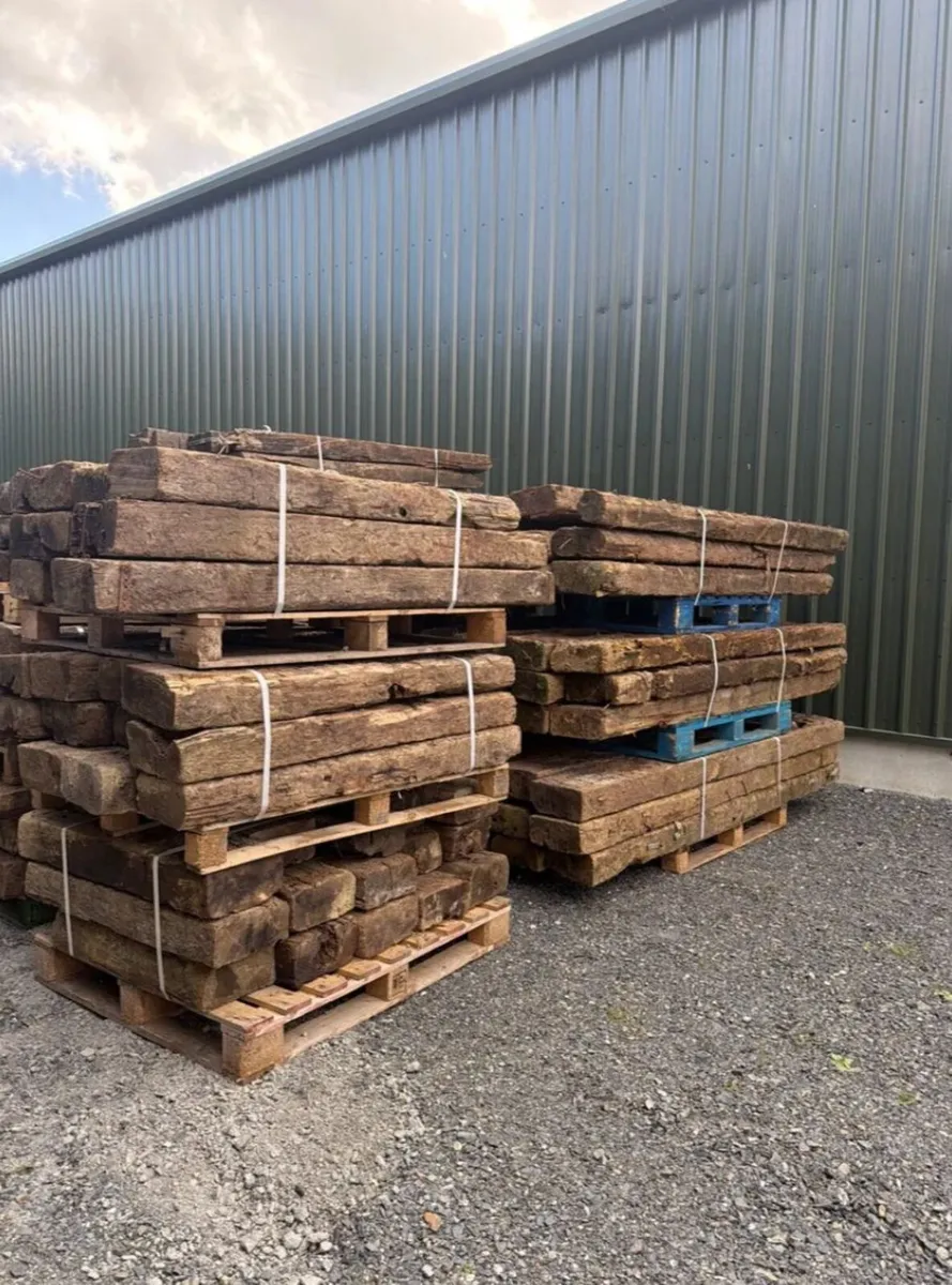 12x railway sleepers - Image 1