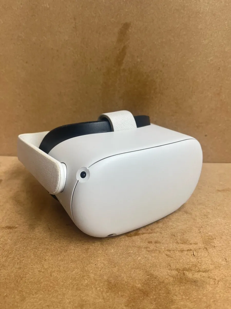 Meta Quest 2 VR Headset - Used & Tested - Image 4