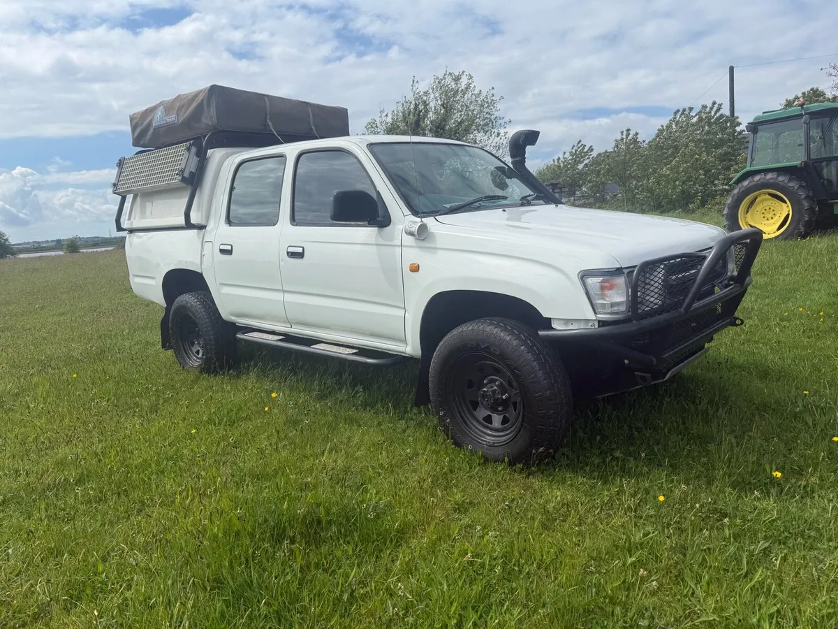 2001 Hilux Double Cab off road Camper - Image 2