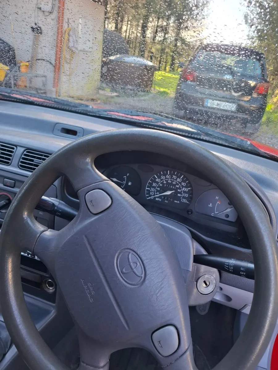 Toyota Starlet 1996 - Image 2