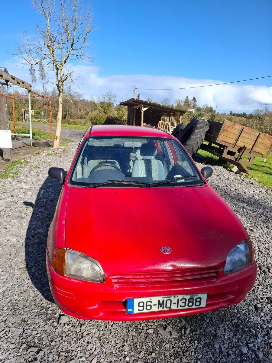 Toyota Starlet 1996 - Image 1