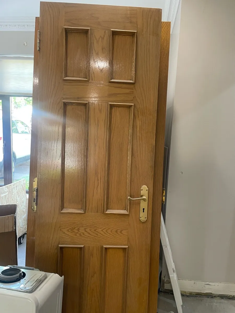 Solid Wooden Doors x4 - Image 1