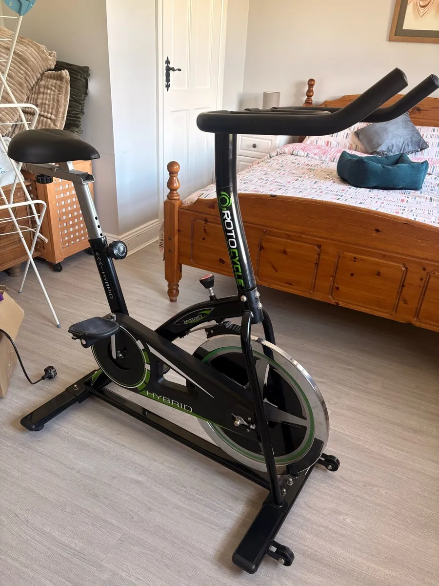 Exercise bike - Image 2