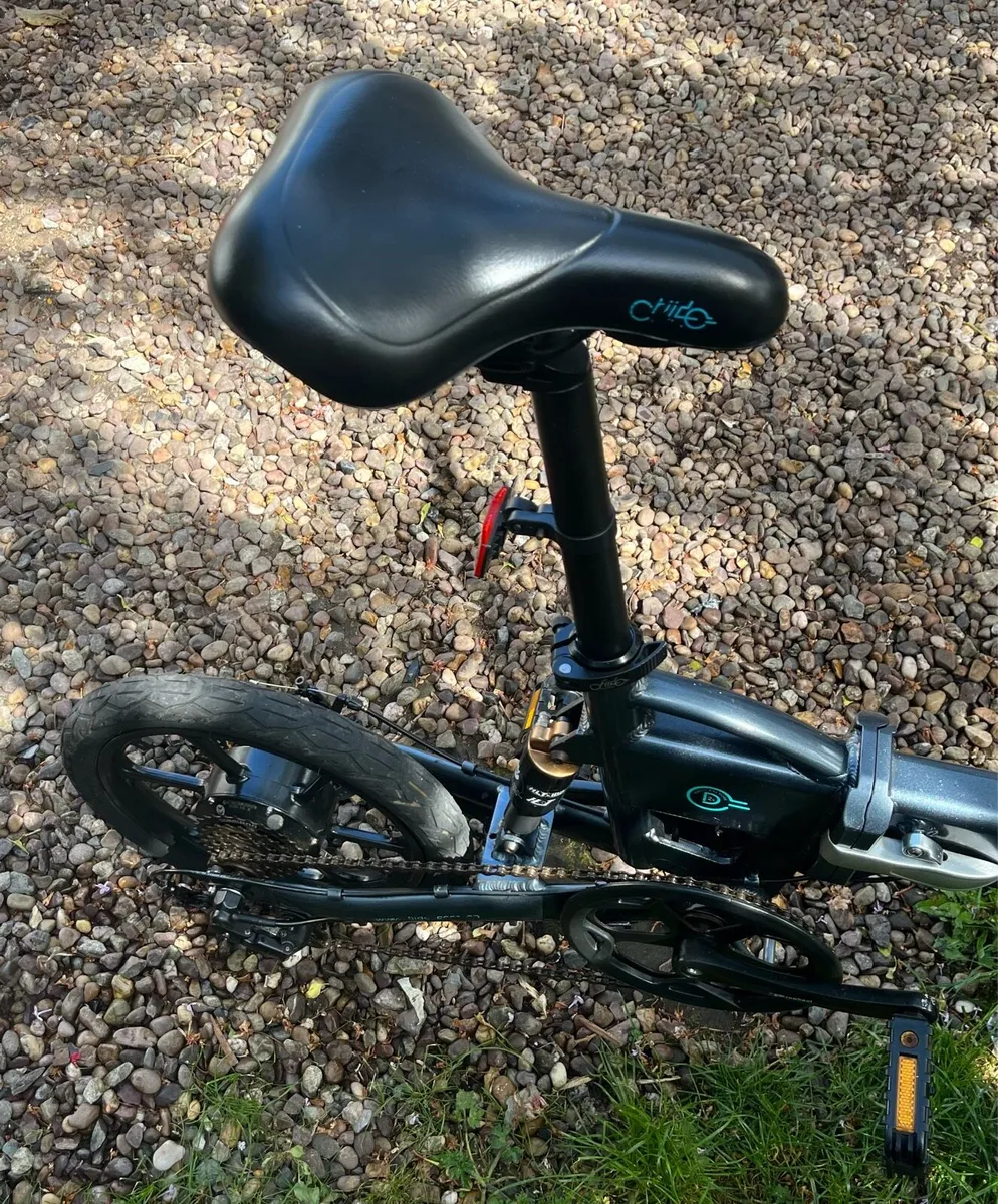 Electric bike - Image 2