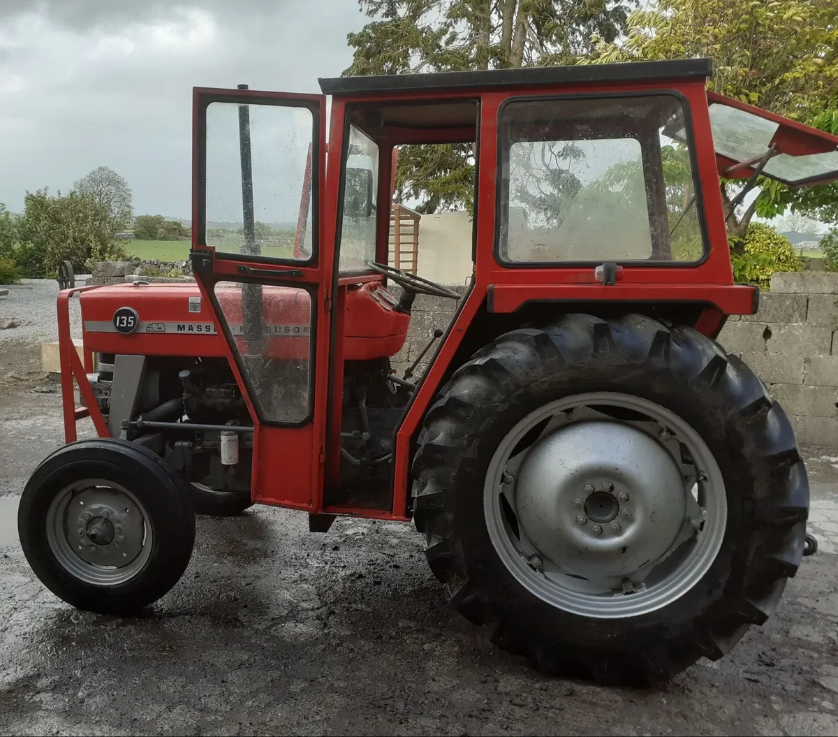 Massey Ferguson 135 - Image 4