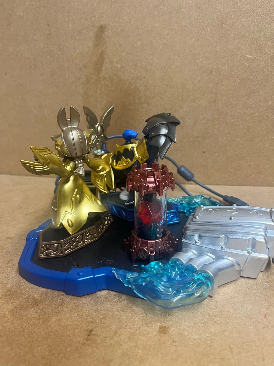PS4 Skylanders Imaginators Portal + Figures - Image 2