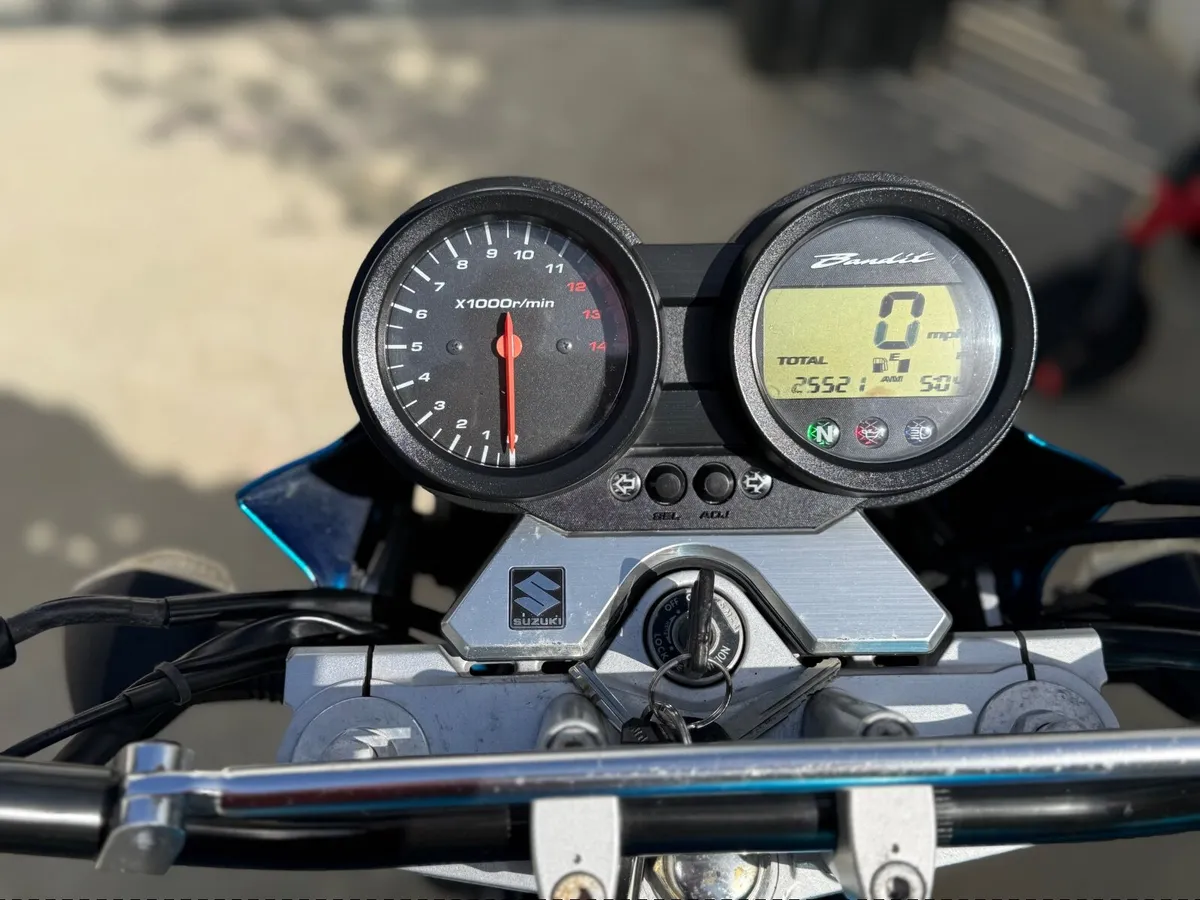Suzuki bandit 650 2007 🌟DELIVERY AVAILABLE - Image 4