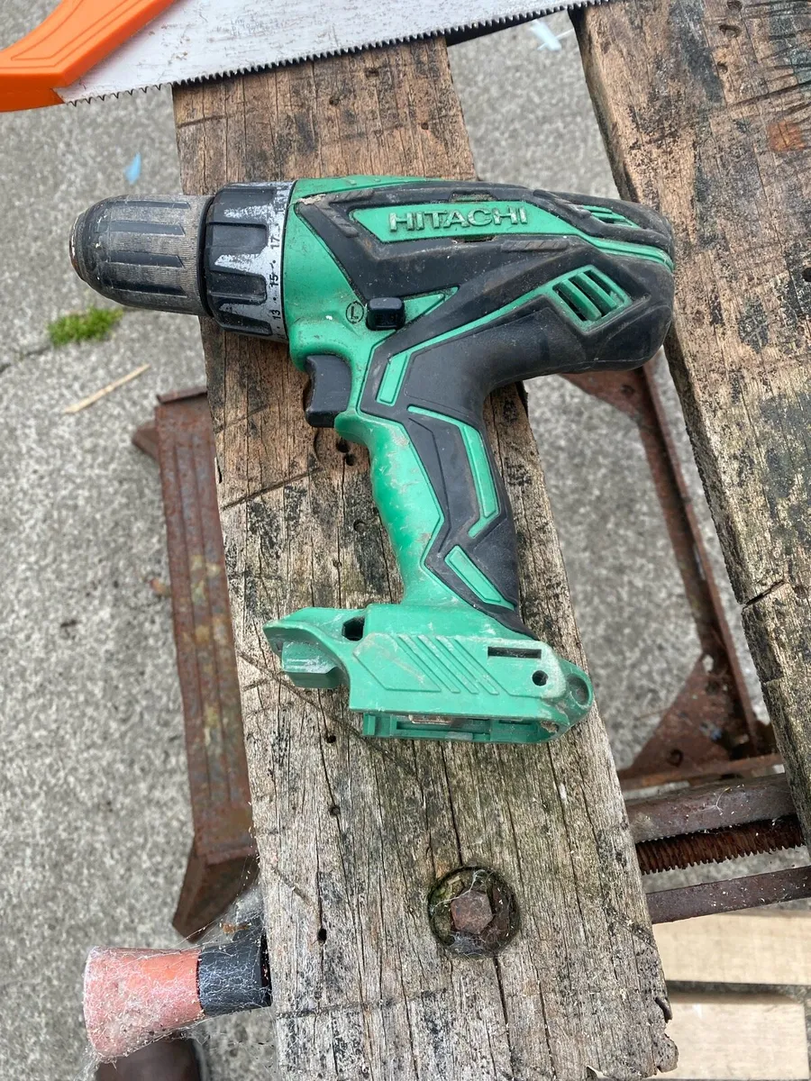 Hitachi drill body