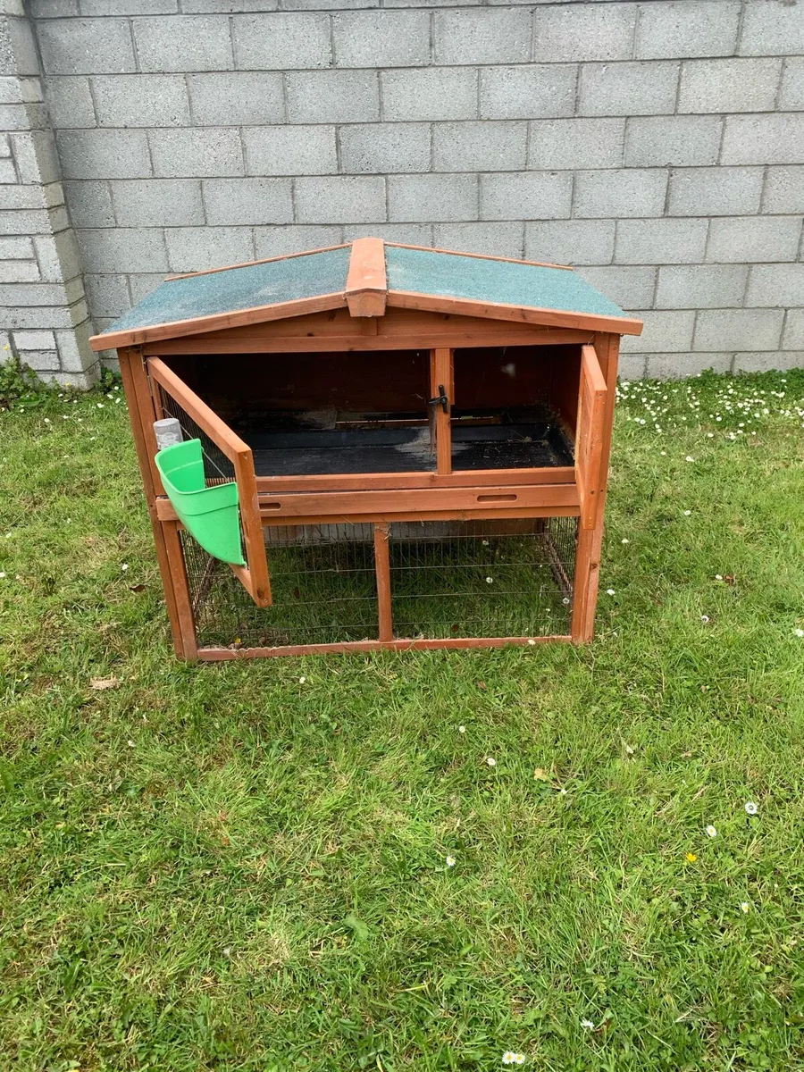 Rabbit hutch - Image 3