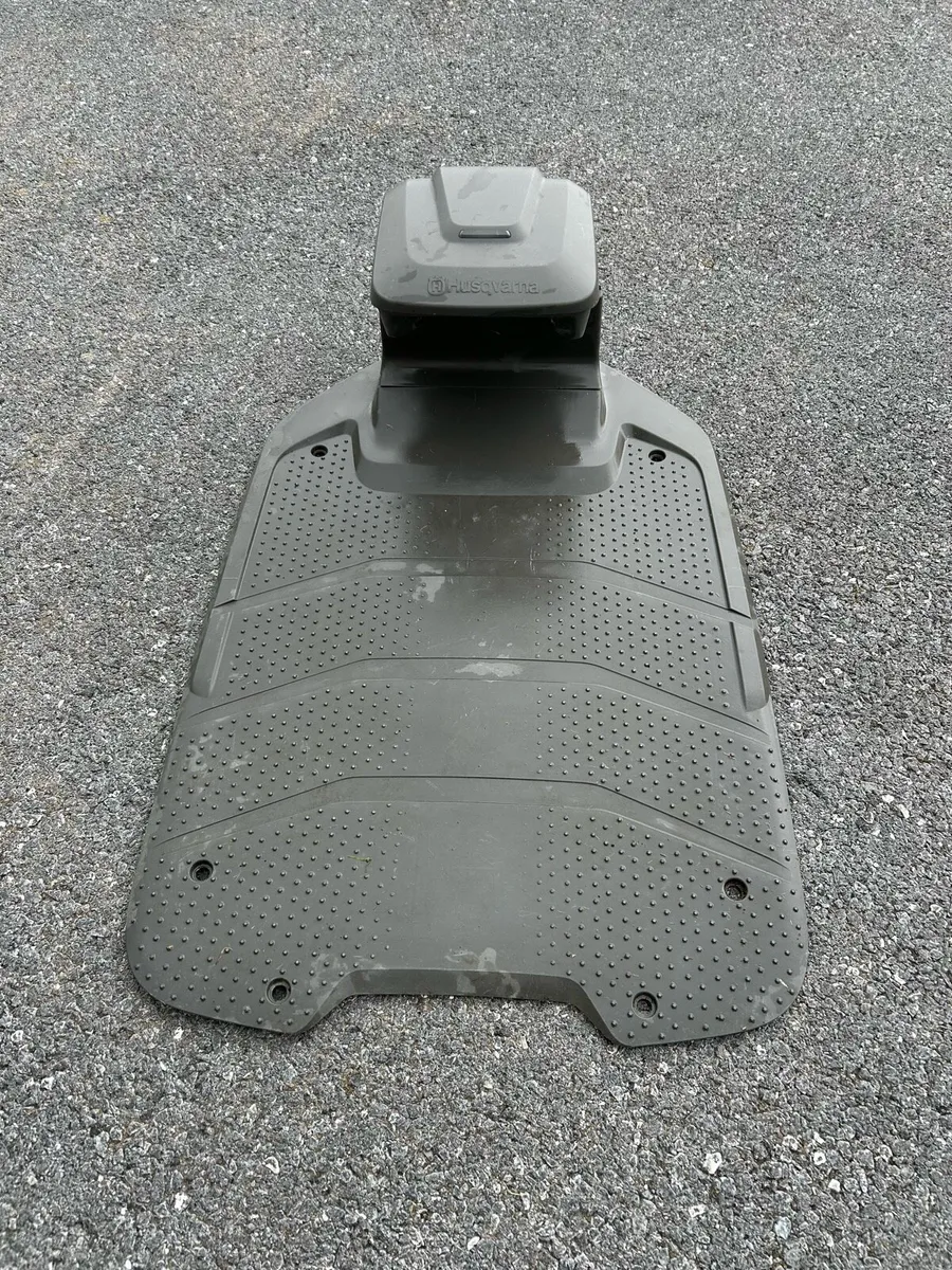 Husqvarna Nera Charging station - Image 1