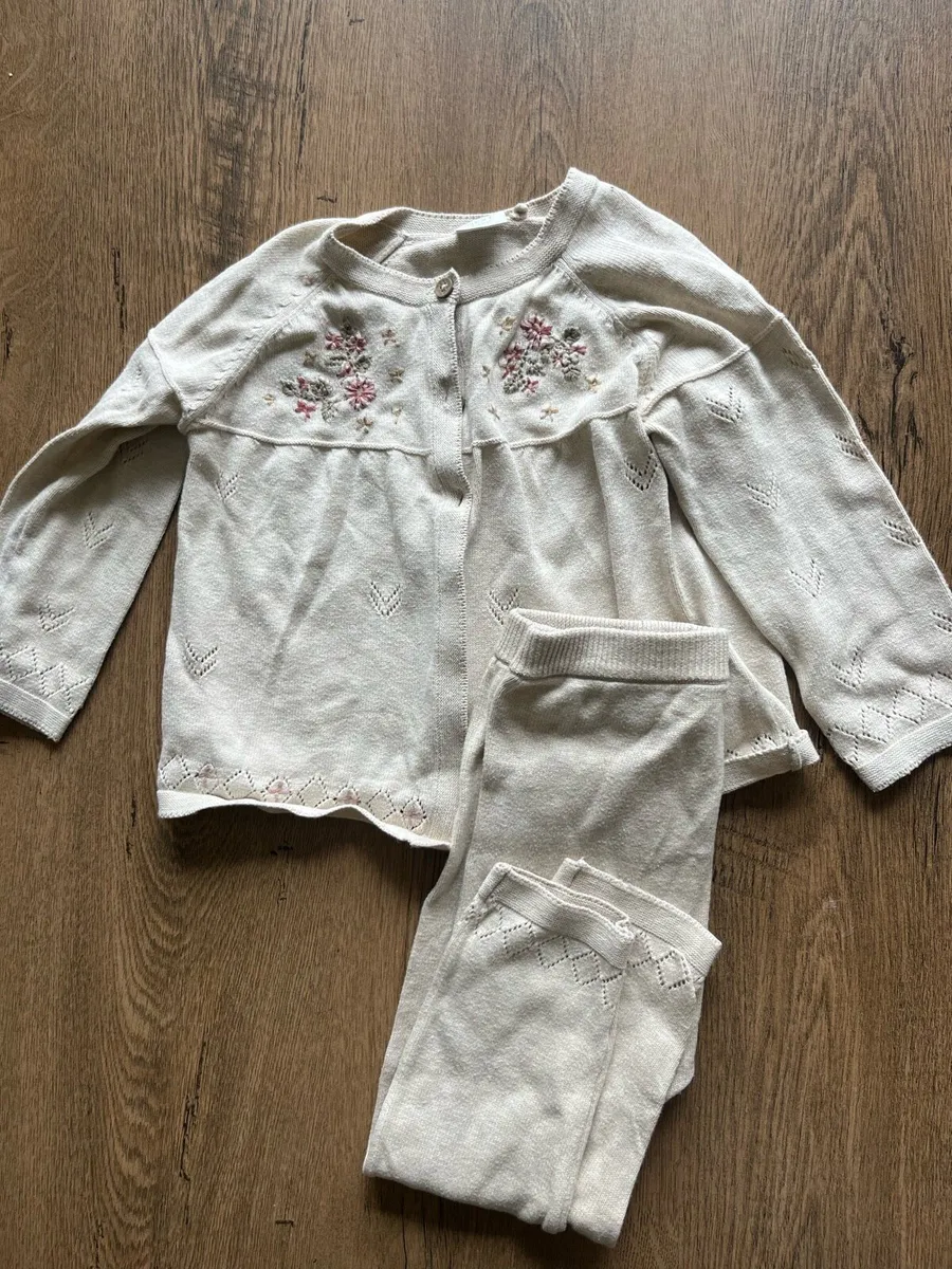 Girls clothes bundle size 12-18 months - Image 3