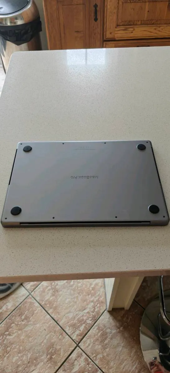 MacBook Pro M1 Pro 16GB - Image 2