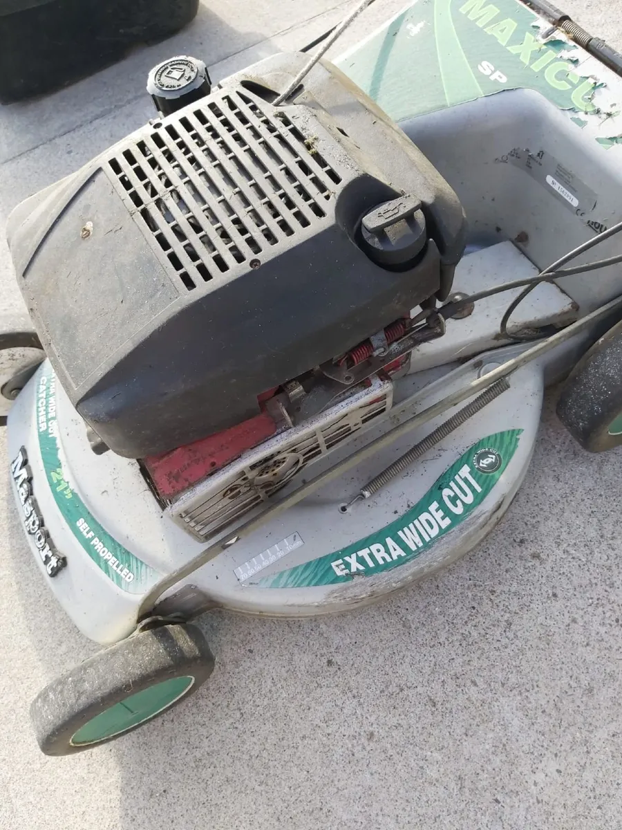 lawnmower very good condition - Image 1