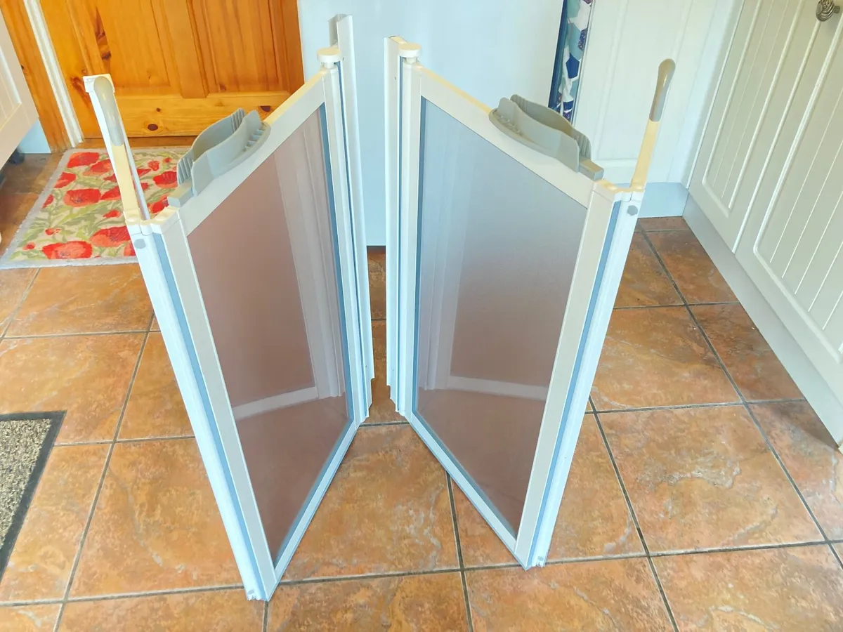 Disabled bathroom aids - Image 1