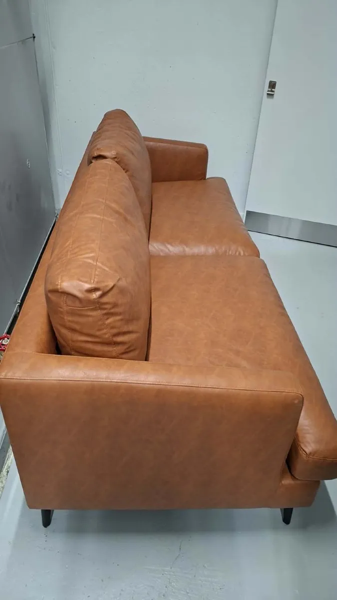 Leather sofa in perfect condition - Image 2