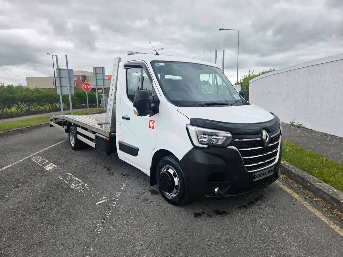 2022 Renault Master Recovery - Image 2
