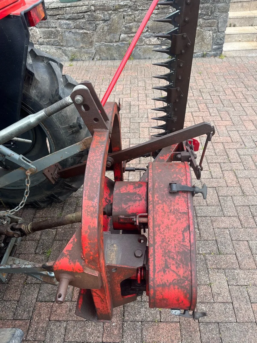 MF 60 fingerbar mower - Image 2
