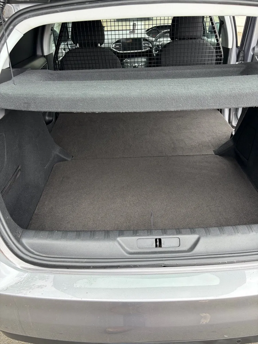 2020 Peugeot 308 active. Car/van. No vat - Image 4