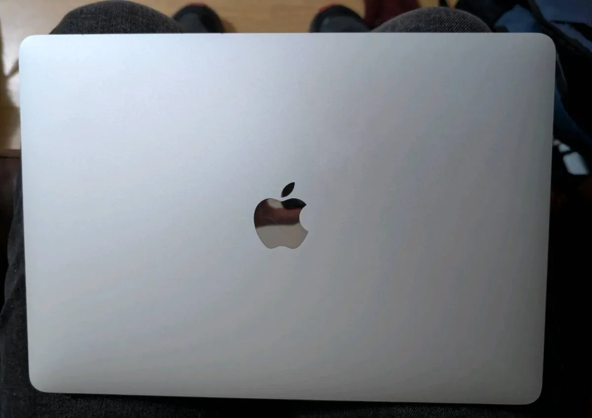 MacBook Air M1 256GB 8GB RAM - Image 3