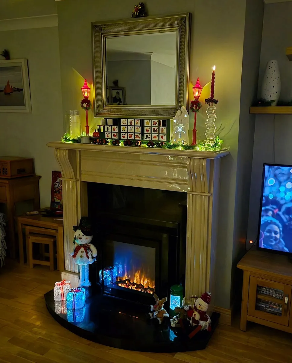 EZEE Glow widescreen Electric fire - Image 2