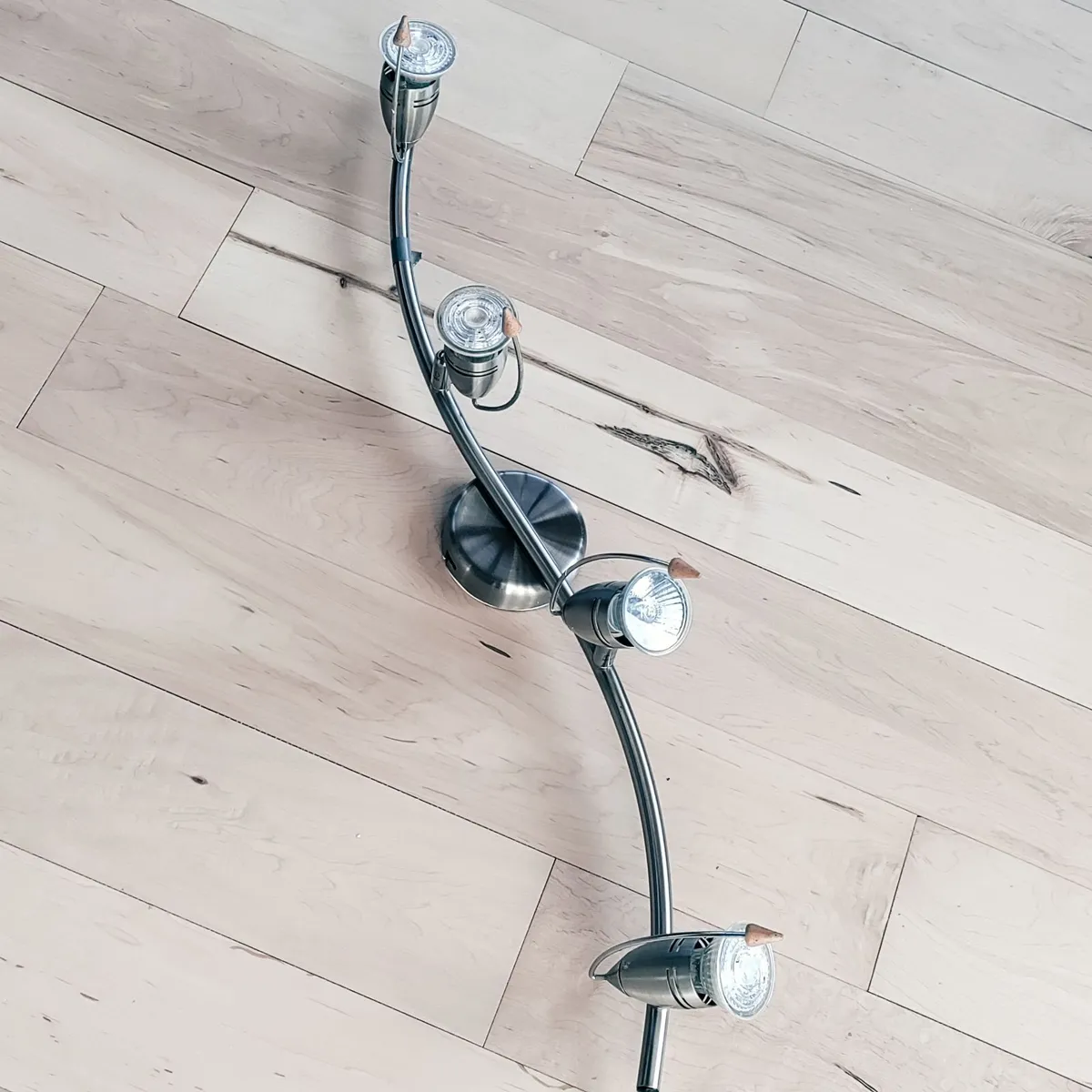 Ceiling light fittings - Image 1