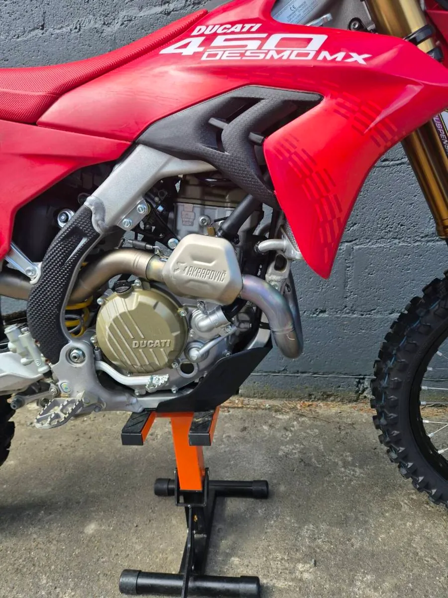 Motocross bike - Image 2