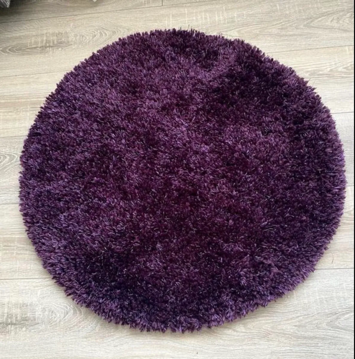 Shaggy round Rug