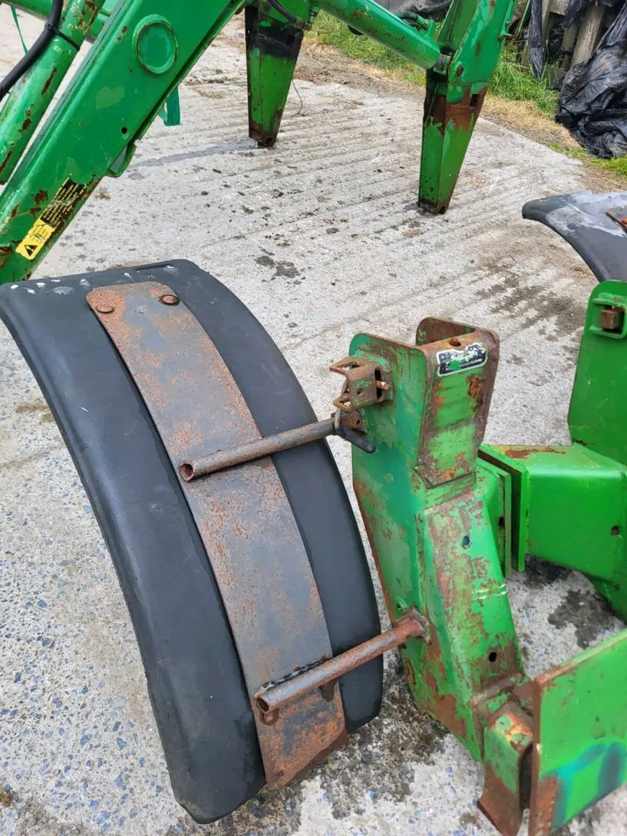 John deere 6cylinder loader - Image 4