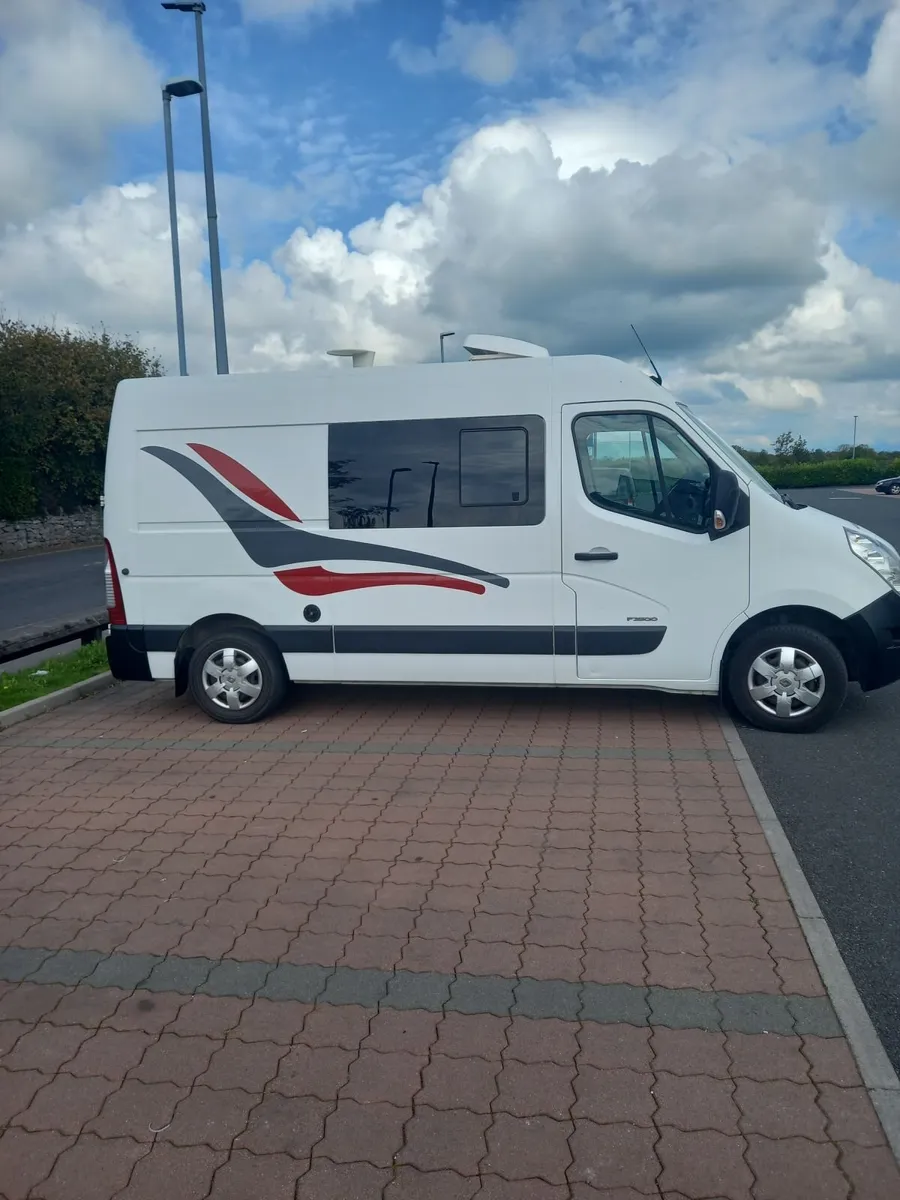RENAULT CAMPER - Image 1