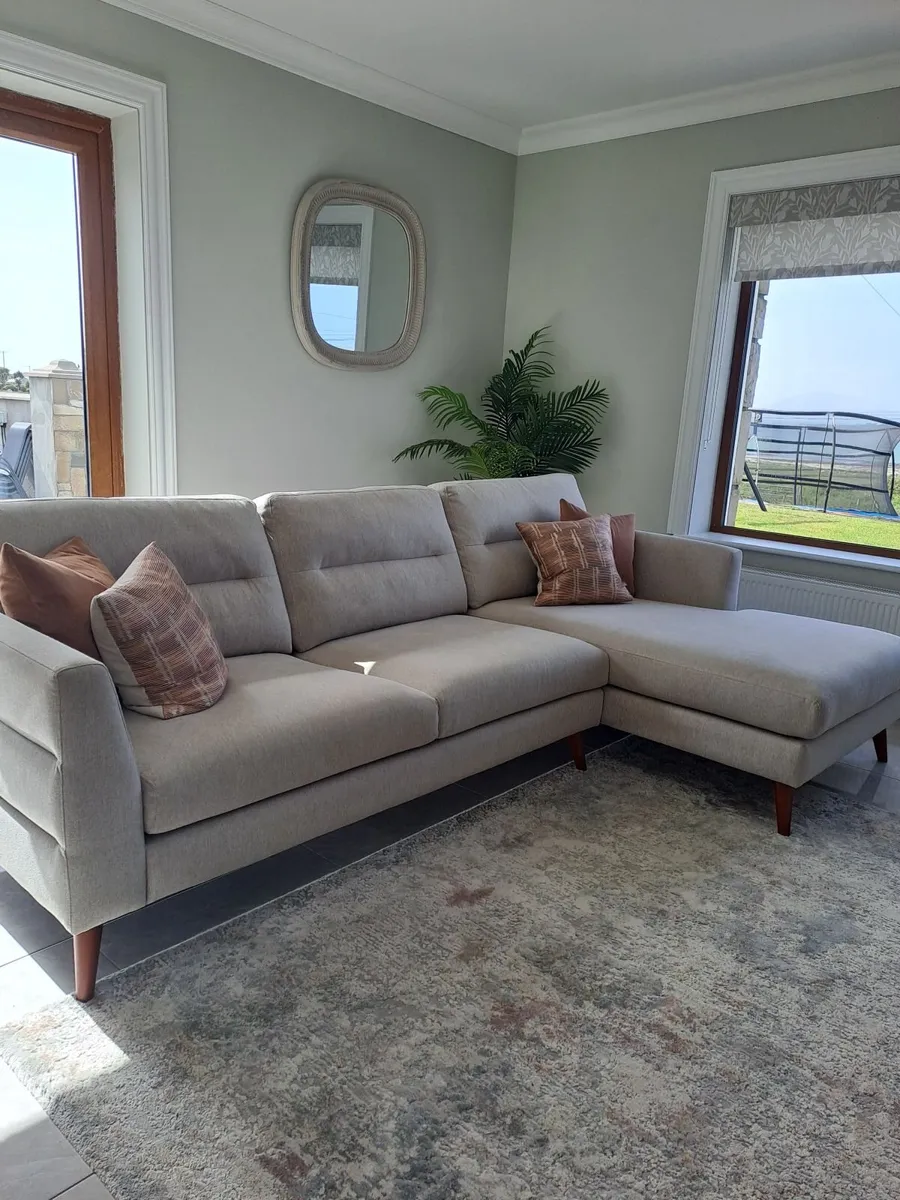 Sofa - Image 4