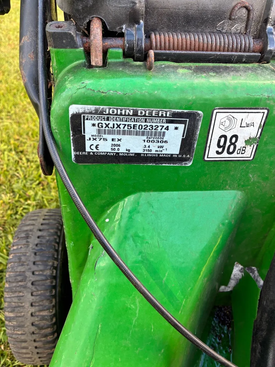 John deer lawn mower - Image 2